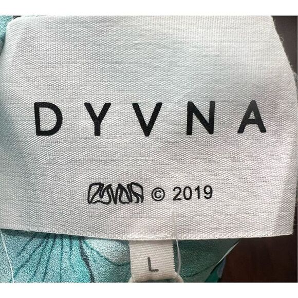 DYVNA Blue Tonal Leaves Button Front Midi Dress NWT Size Large - Picture 6 of 8